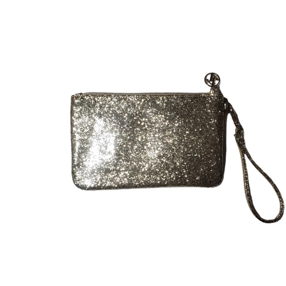 Adrienne Vittadini Gold Wallet and Phone RFID Charging Wristlet - Picture 11 of 11